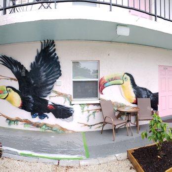 Bean To Cup Coffee Lounge - Coffee & Tea Near Me - Naples, Florida