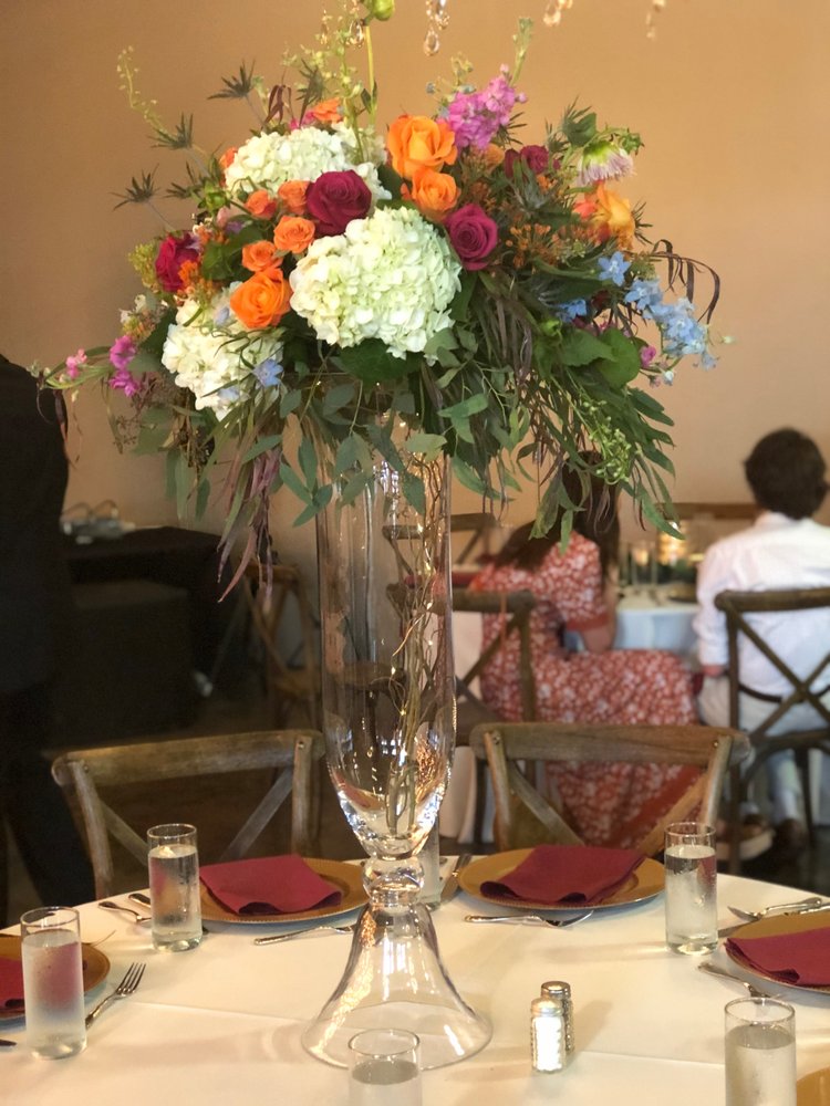 EVENT ELEMENTS WICHITA EVENT RENTALS Updated May 2024 740 S Emporia