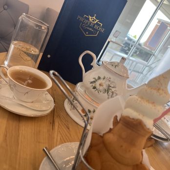 Proper Rose Garden - Dragonyaki G2. Honey Jasmine Green Tea - Themed Cafes Near Me - Katy, Texas