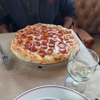 Vinsetta Garage - You - Choose Pizza - American Near Me - Berkley, Michigan