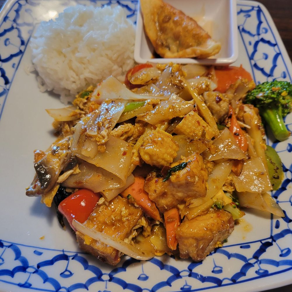 Krung Thai - Spicy Noodle - Thai Near Me - Garden City, Idaho Krung Thai - Spicy Noodle - Thai Near Me - Garden City, Idaho
