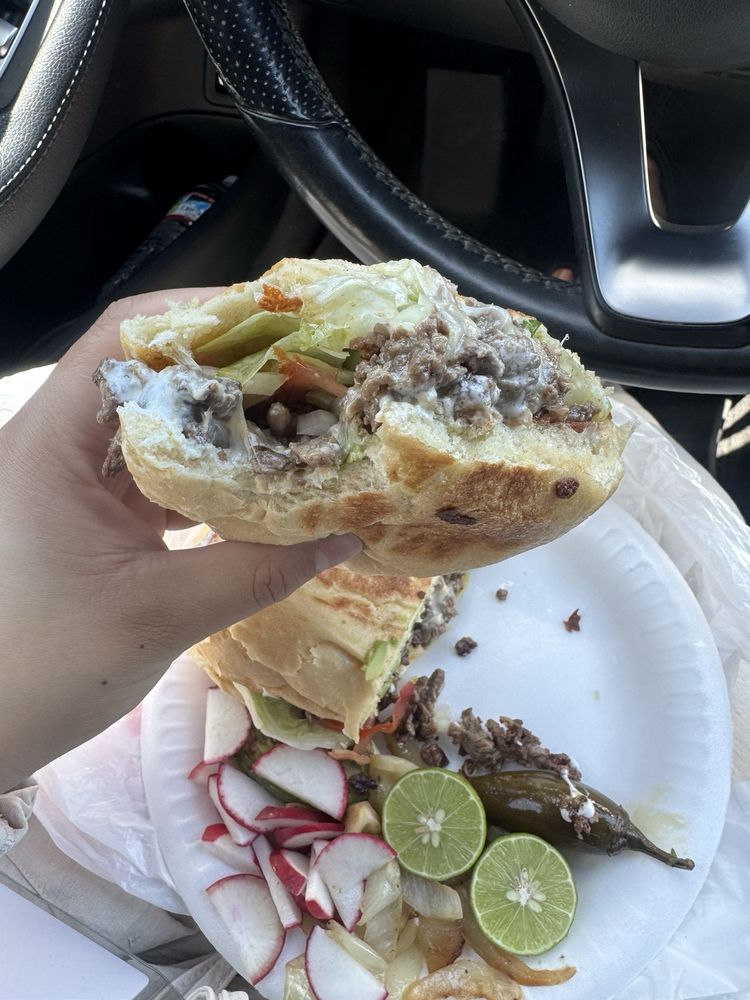 Shako's Tacos Logo