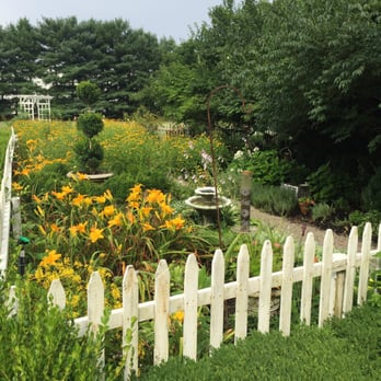 Kirkwood Inn - The garden - Hotels Near Me - Ohio, Ohio Kirkwood Inn - The garden - Hotels Near Me - Ohio, Ohio