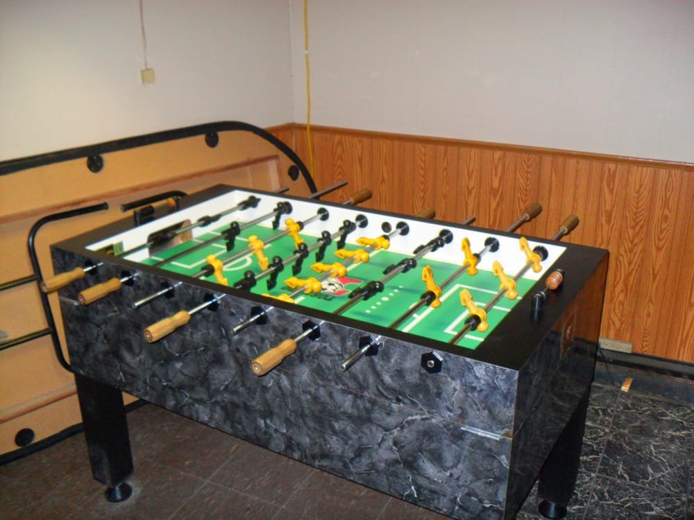 Photos of CASEY’S PUB Updated August 2024 14 Photos 668 W 6th Ave, Oshkosh, Wisconsin