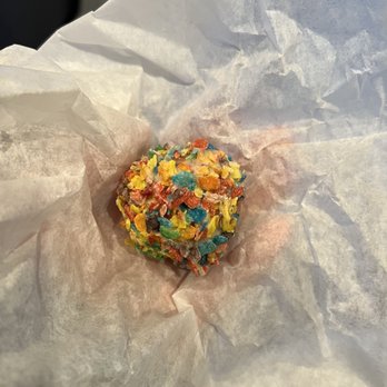 West Town Bakery & Diner - Fruity Pebbles - Diners Near Me - Chicago, Illinois