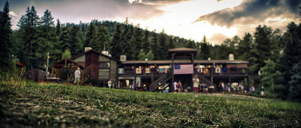 Geneva Glen Camp Logo
