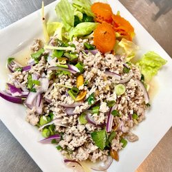 Exotic Thai Restaurant - Nam Sod* :Ground chicken cooked with ginger, mint leaves, peanuts, Thai spices & lime dressing