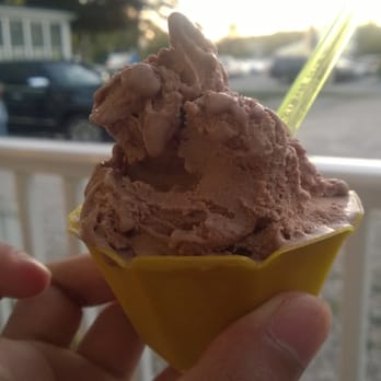 Caffè Gelato Bertini - Gianduia Gelato - Ice Cream & Frozen Yogurt Near Me - Yarmouth, Massachusetts