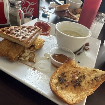 George's Cafe - Waffle Crispy Chicken - Breakfast & Brunch Near Me - West Covina, California