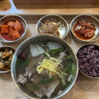Han Sang - Kalbitang - Korean Near Me - Millbrae, California Han Sang - Kalbitang - Korean Near Me - Millbrae, California