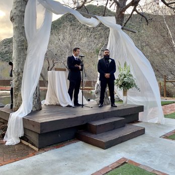 Hidden Acres Events - Alter overlooking the lake and mountain view - Venues & Event Spaces Near Me - Lytle Creek, California Hidden Acres Events - Alter overlooking the lake and mountain view - Venues & Event Spaces Near Me - Lytle Creek, California