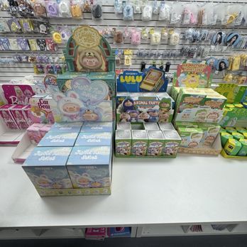 Kpop Dreams - Blind boxes - Music & DVDs Near Me - Rancho Cordova, California Kpop Dreams - Blind boxes - Music & DVDs Near Me - Rancho Cordova, California