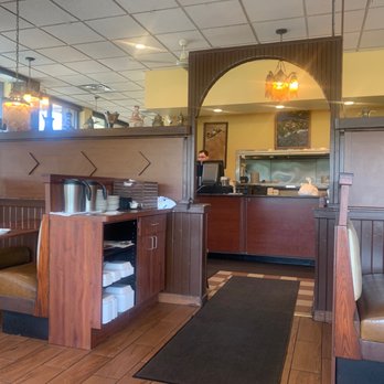 Shish Garden - Dining area looking into open kitchen. - Lebanese Near Me - Woodhaven, Michigan Shish Garden - Dining area looking into open kitchen. - Lebanese Near Me - Woodhaven, Michigan