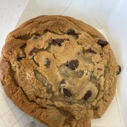 Cafe Con Leche - Chocolate Chip Cookie