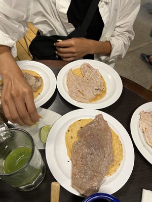 Taquería El Califa by null