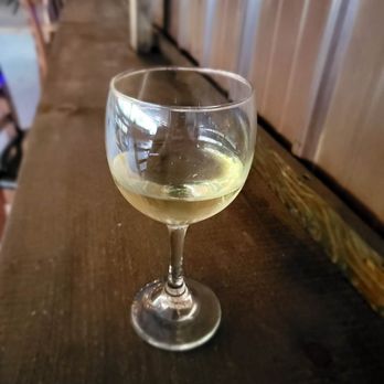 Country Kitchen - Kirkwood Winery Peach Wine - Music Venues Near Me - Ivydale, West Virginia Country Kitchen - Kirkwood Winery Peach Wine - Music Venues Near Me - Ivydale, West Virginia