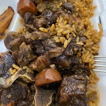 Conch Heaven - oxtails - Caribbean Near Me - Doraville, Georgia