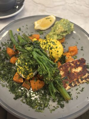 KIN Cafe & Restaurant by null