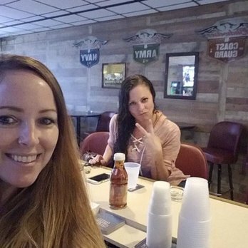 Metz Lounges - Bartenders Brandie and JoJo - Lounges Near Me - Daytona Beach, Florida