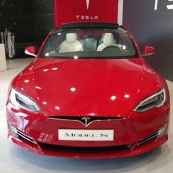 Scenic Heights Golf Course - Tesla's finest