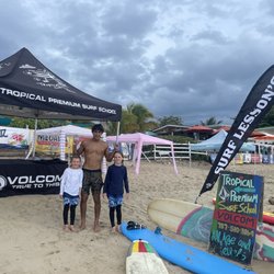 Volcom Tropical Premium Surf School