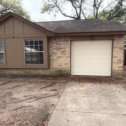 Exterior photo of EB Garage Door Repair - Houston, Texas Exterior photo of EB Garage Door Repair - Houston, Texas