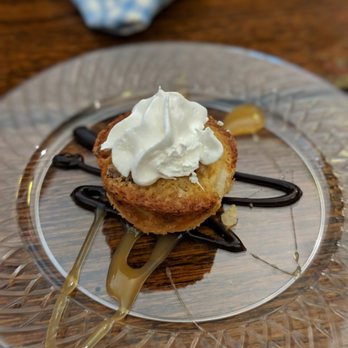 Sisters Cafe & Gifts - Free pie sample - Cafes Near Me - Marion, Virginia