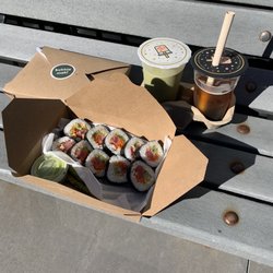 Bubble Maki - Crunchy Avocado Tuna Roll, green tea matcha, black tea with boba and passion fruit