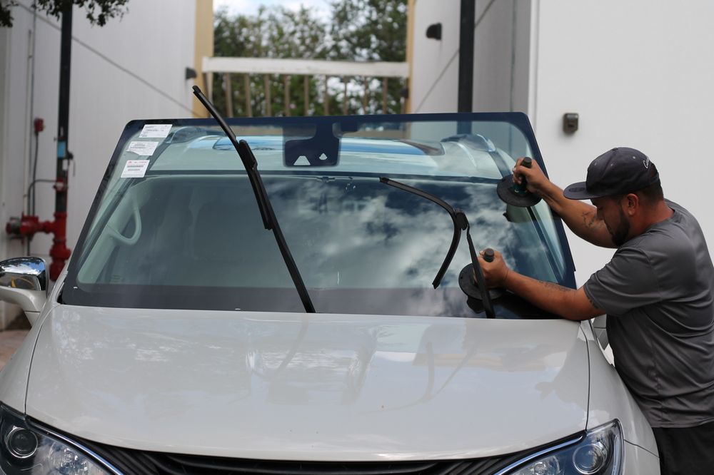 PRISTINE AUTO GLASS Updated September 2024 1101 Holland Dr, Boca