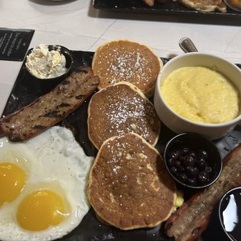 Black Walnut Café - BIG PLATE - New American Near Me - Houston, Texas