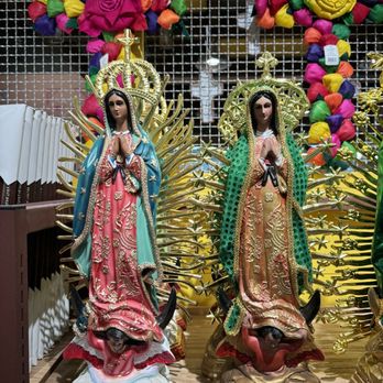 Mercado Gonzalez - Statues de la virgen for sale - Mexican Near Me - Costa Mesa, California Mercado Gonzalez - Statues de la virgen for sale - Mexican Near Me - Costa Mesa, California