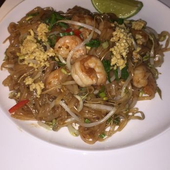 Thai Restaurant - Pad Thai w/shrimp. Ummm yummmmmm!!!!!! - Thai Near Me - Cancún, ROO Thai Restaurant - Pad Thai w/shrimp. Ummm yummmmmm!!!!!! - Thai Near Me - Cancún, ROO