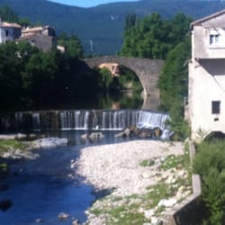 Le Vieux Pont - View from the new bridge.