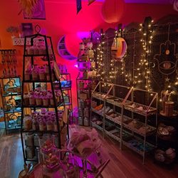Center of shop Apothecary Organic Herbs, Resins, Gums, Salts & Berries