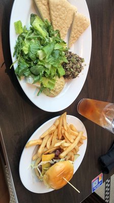 Brooklyn Diner (LaGuardia) by null