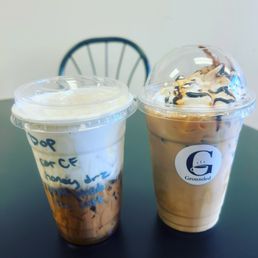Twix latte, doppio with cold foam Twix latte, doppio with cold foam