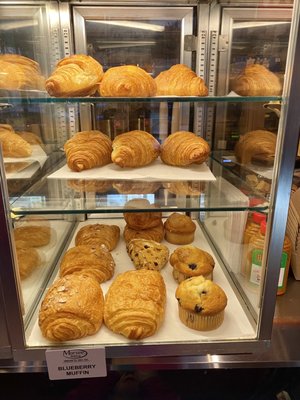 Park Avenue Cafe by null