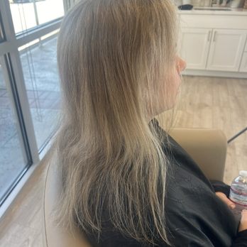 Beach Blonde Salon - Before - Hair Extensions Near Me - Oceanside, California