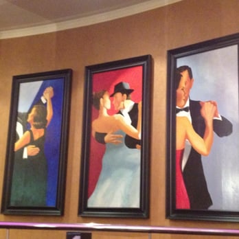 The Queens Hotel - Some of the interior art - Hotels Near Me - Leeds, XWY
