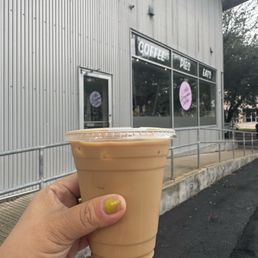 Exterior outside entrance of Little Dreamer Coffee - Cookie butter latte - Houston, Texas Exterior outside entrance of Little Dreamer Coffee - Cookie butter latte - Houston, Texas