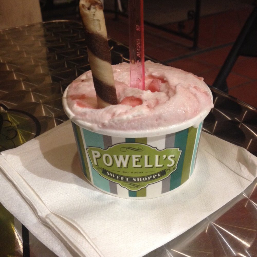 SLO Sweets - Strawberry a White Chocolate Gelato - Desserts Near Me - Paso Robles, California SLO Sweets - Strawberry a White Chocolate Gelato - Desserts Near Me - Paso Robles, California