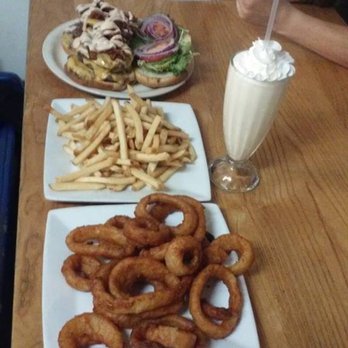B-Side Grill - Start - Diners Near Me - New Paltz, New York