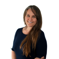 Ruby Berry - Real Estate Agent with Beach Loop Realty - Ruby Berry