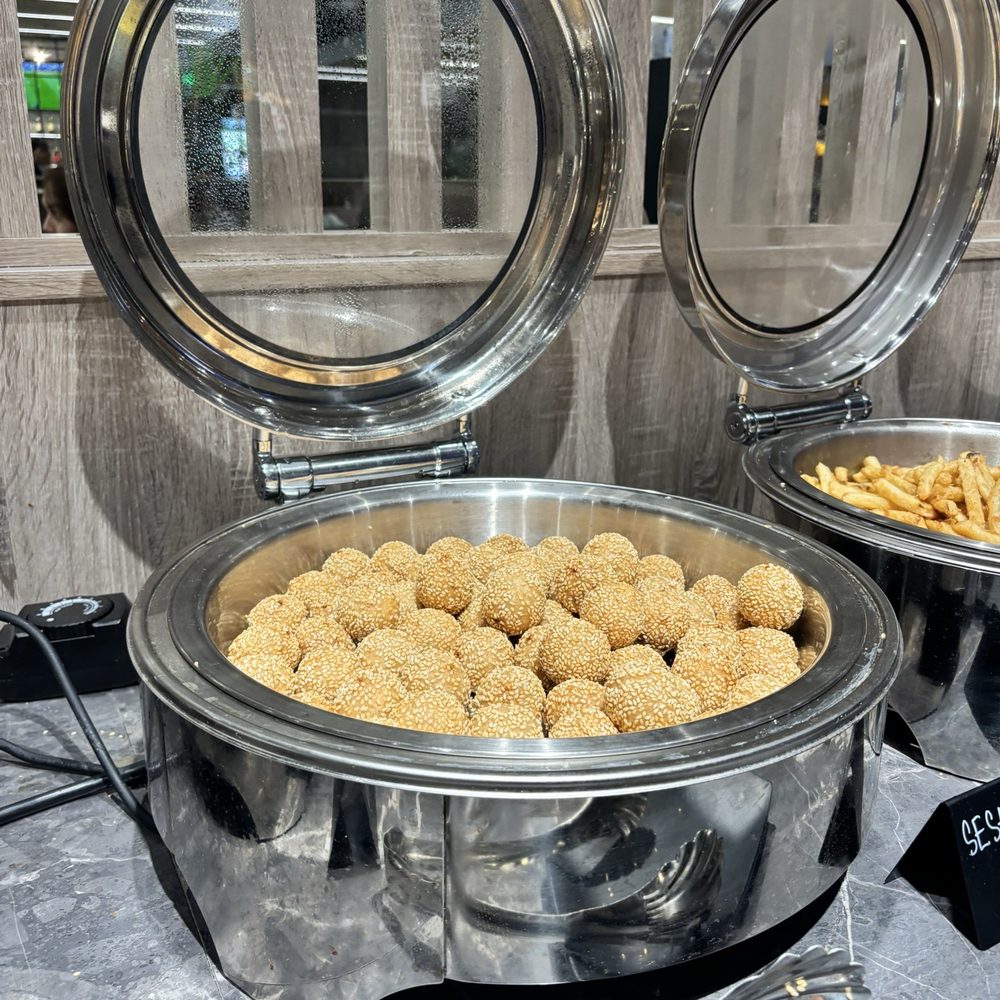Bong Bong Hot Pot - Sesame balls - Hot Pot Near Me - Aurora, Colorado Bong Bong Hot Pot - Sesame balls - Hot Pot Near Me - Aurora, Colorado