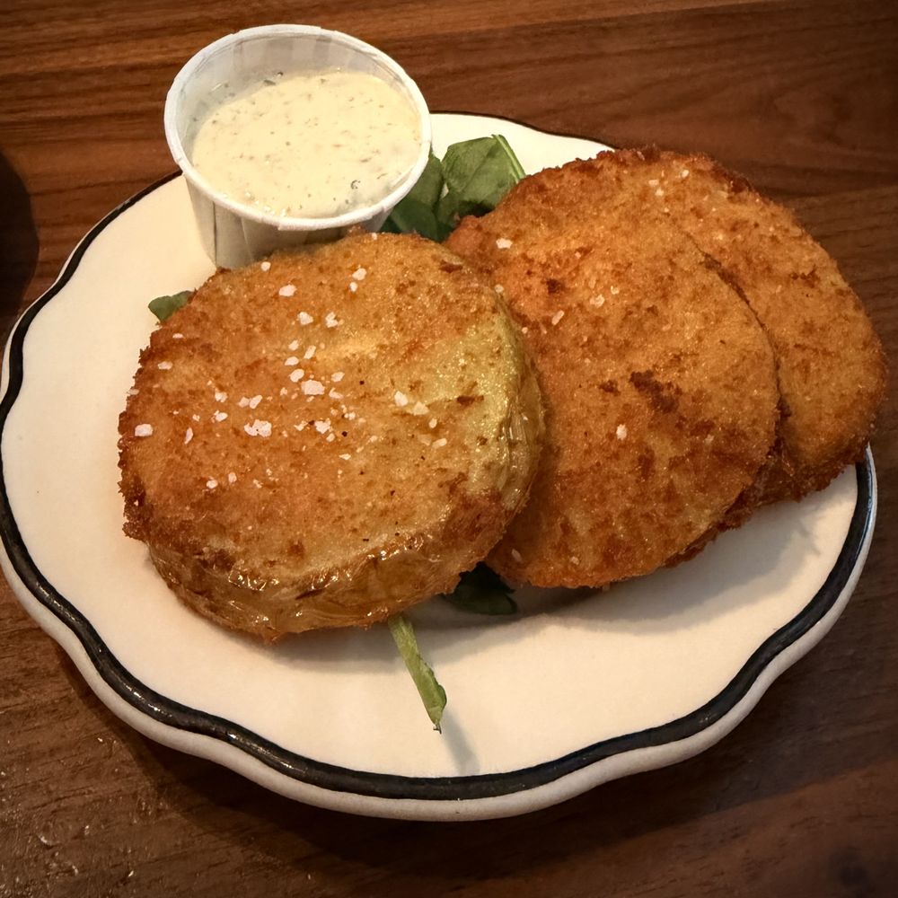 Fried Green Tomato with remoulade sauce