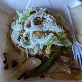 La Fondita - Food Trucks Near Me - Lodi, California