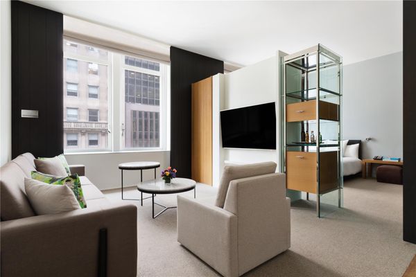 Andaz 5th Avenue, by Hyatt by null