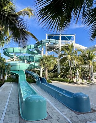 The Ritz-Carlton Naples, Tiburón by null