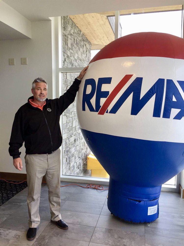 DAVID MCINTYRE REMAX THE MCINTYRE GROUP Contact Agent 6758