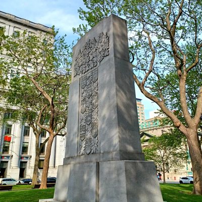 Dorchester Square by null